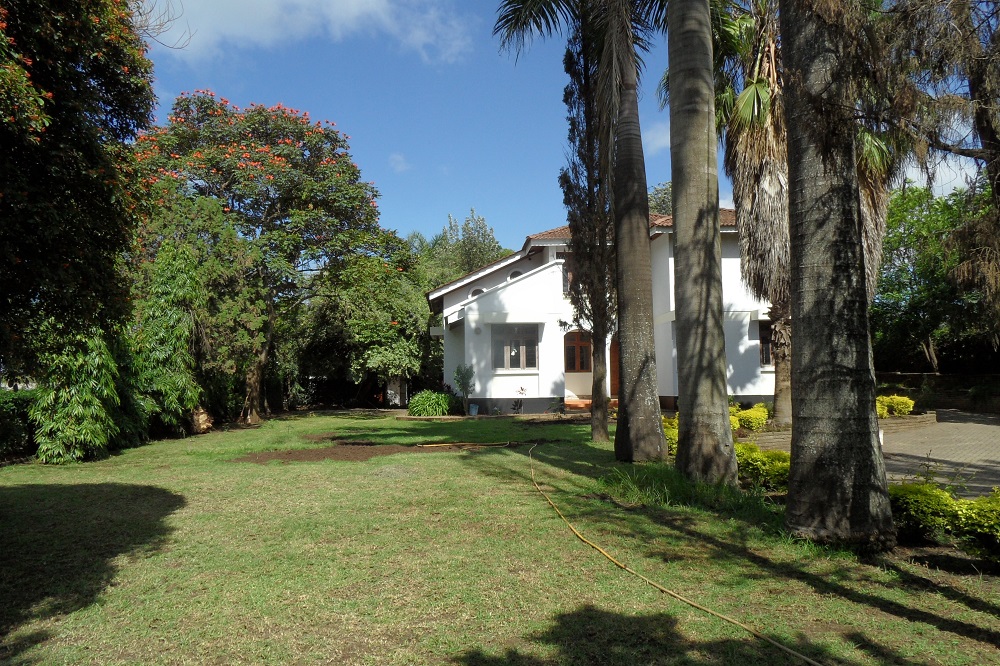 4bdrm House Sakina 4bdrm House Sakina