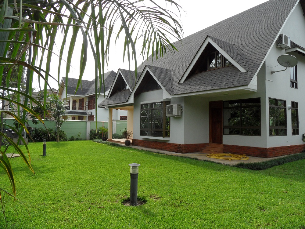 3 Bedroom House next to PPF Olorien. Tsh4.8m