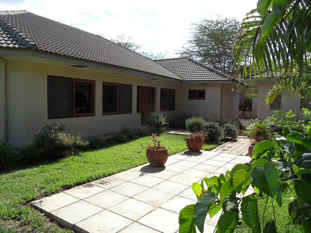 4 Bedroom furnished house for rent Close to African Court-Arusha