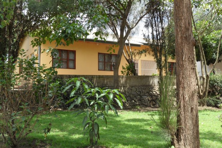 3 Bedroom Furnished House in Sakina