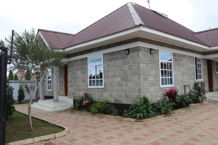 3 Bedroom Furnished House, Njiro By pass