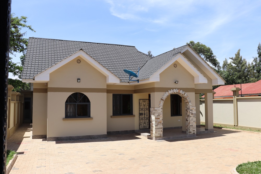 3 Bedroom Furnished House in Njiro
