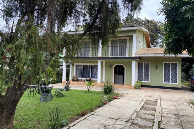 5 Bedroom spacious house for long/short term stays- Arusha suburbs