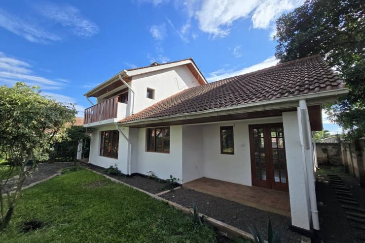Charming 3-Bedroom House for Rent – Njiro