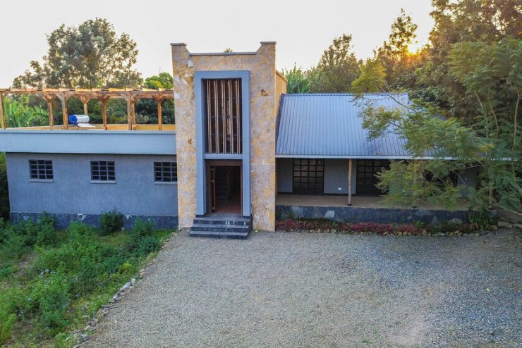 3-Bedroom House for Rent – Kiranyi