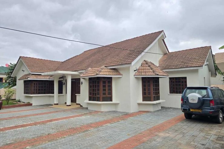 4-Bedroom House for Rent – PPF Olorien